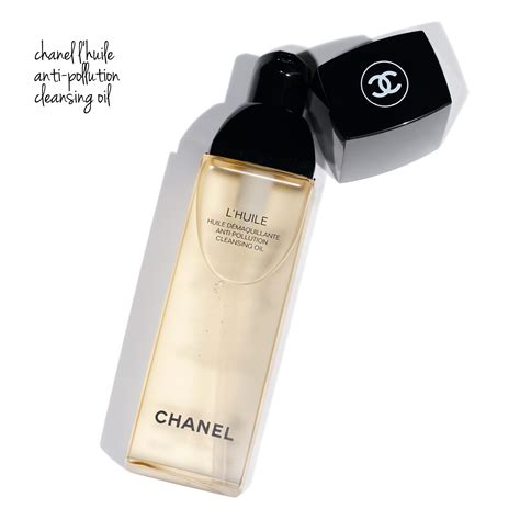 chanel oil makeup remover|Chanel cleansing towelettes.